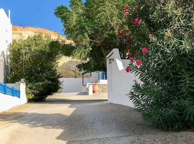 Pontoria Stegna * Archangelos (Rhodes)