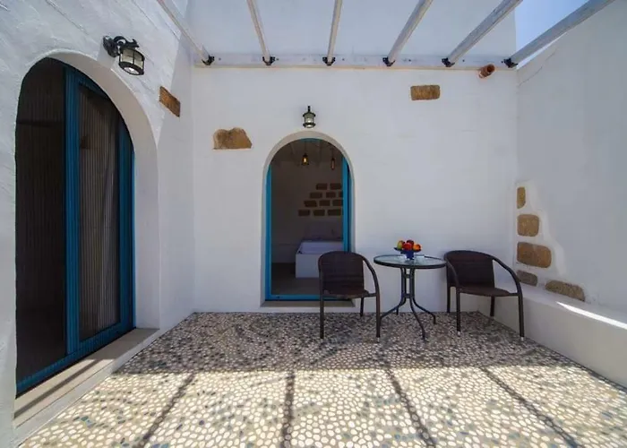 Pontoria Stegna * Archangelos (Rhodes)